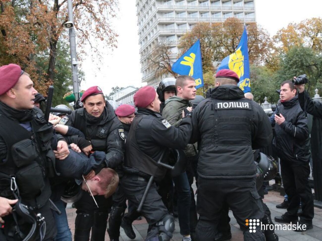 Полиция задержала участников драки