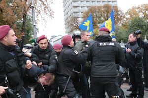 Поліція затримала учасників бійки