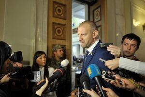 Тетерук: Если они парламентарии, то должны действовать исключительно парламентским образом