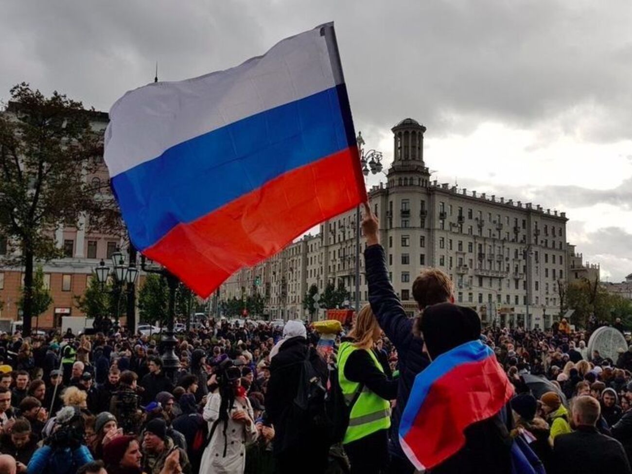 На акцію в Москві вийшли сотні людей
