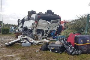 В Анталії перекинувся пасажирський автобус, що перевозив громадян Німеччини