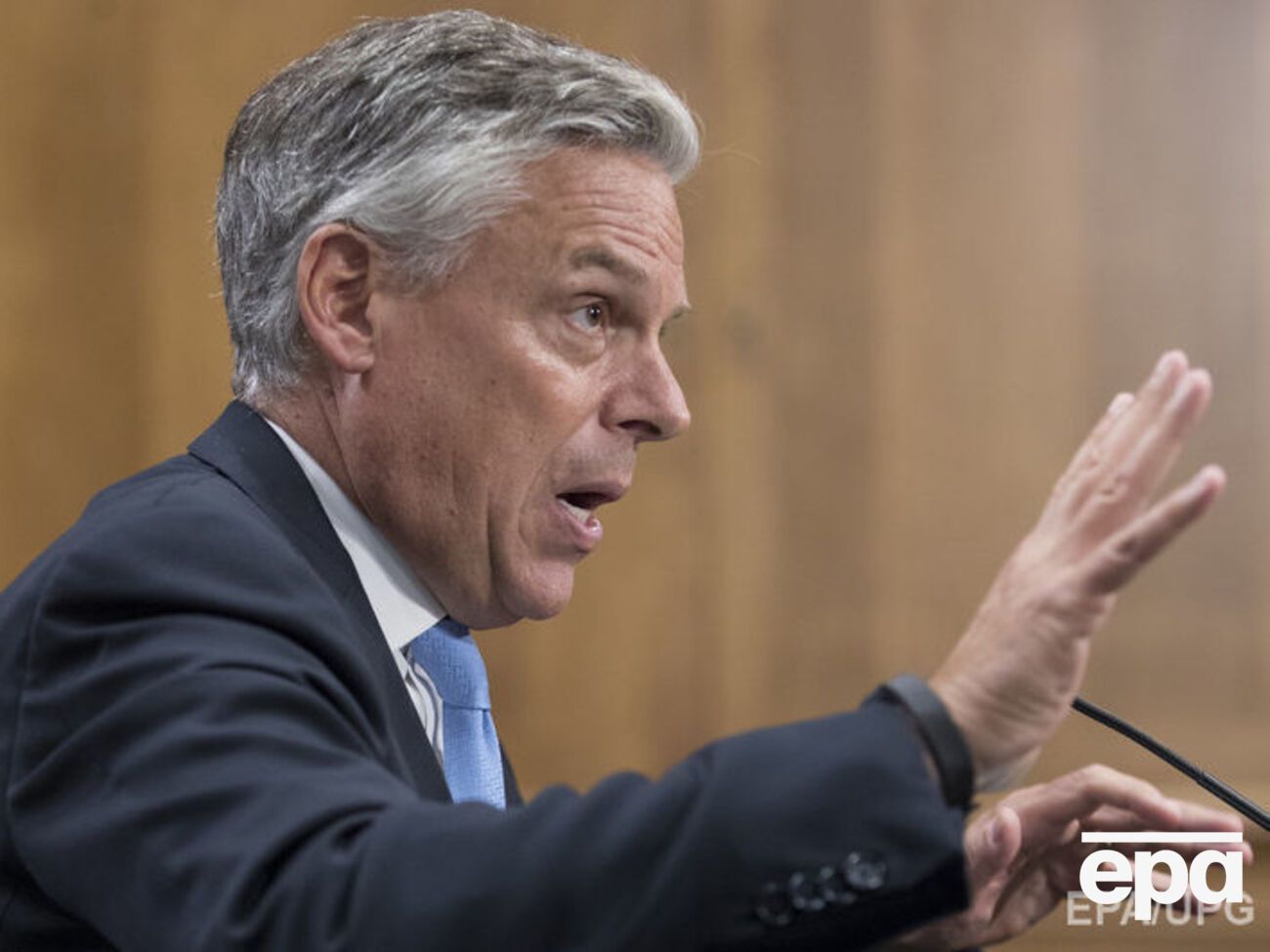 Хантсман назвал отношения РФ и США "самыми сложными в мире"