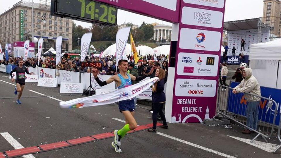 7-го и 8 октября в Киеве проходит Wizz Air Kyiv City Marathon 2017