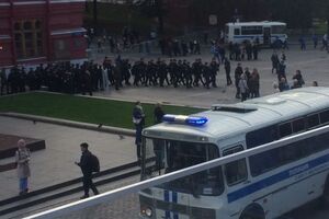 Среди задержанных полицией – двое несовершеннолетних
