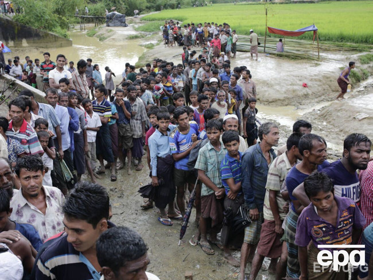 Евросоюз и США могут ввести санкции против Мьянмы из-за преследования мусульман рохинджа