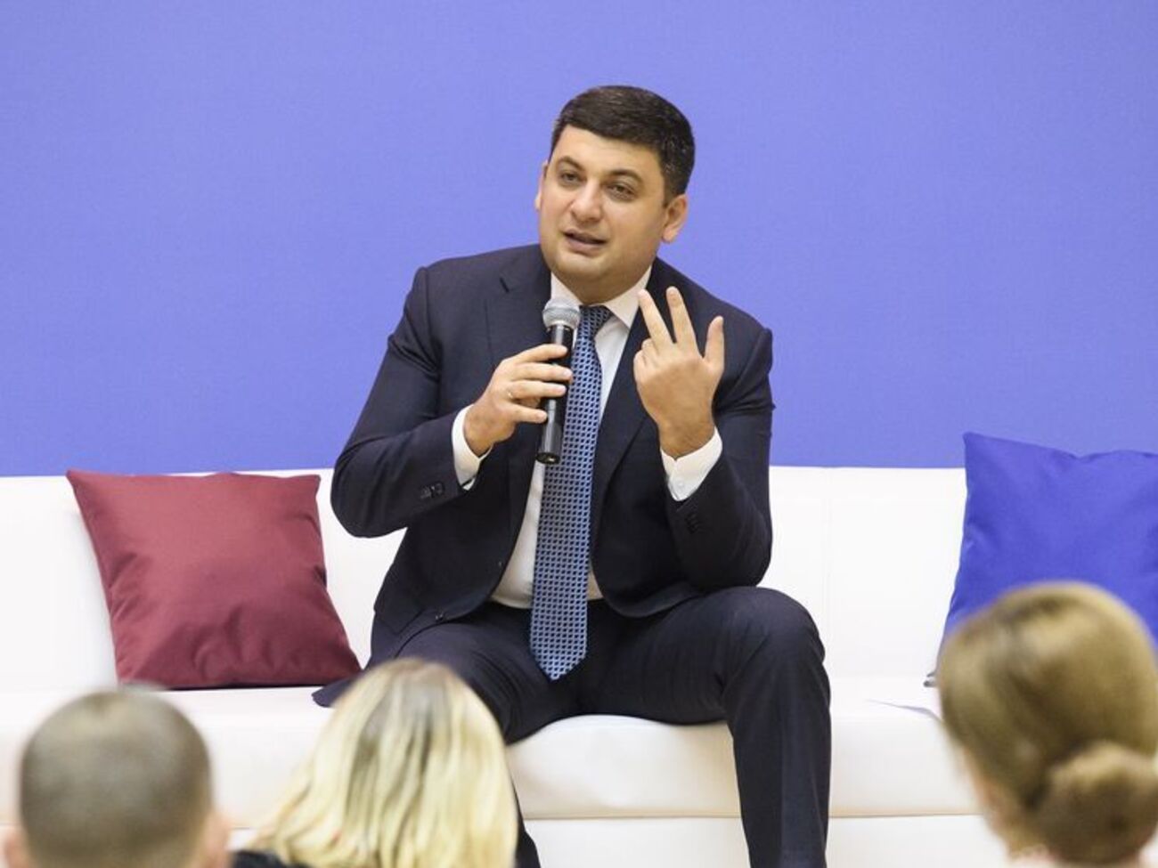 Гройсман запропонував запровадити кримінальну відповідальність правоохоронців за тиск на бізнес