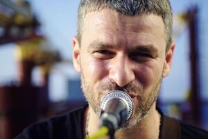 Мирзоян снимал клип в Бангладеш