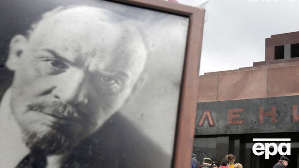 "Минер" заявил, что в мавзолее "все умрут", сказал источник ТАСС