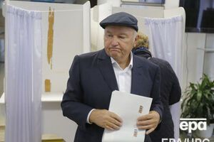 Лужков заявил, что смотрел фильм "Он вам не Димон"