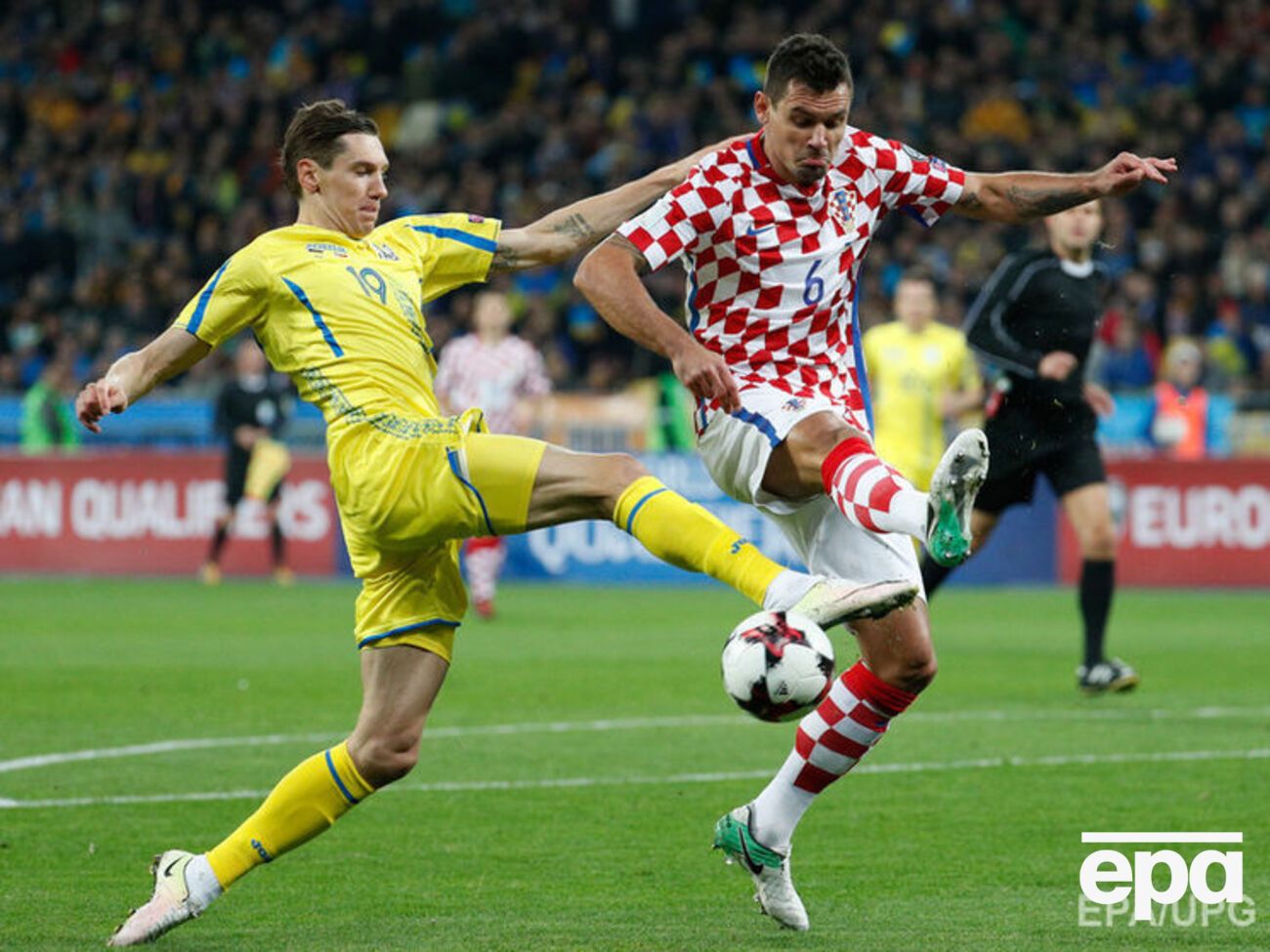 Во время матча умер болельщик