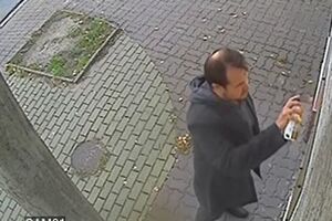 Вандала затримали 6 жовтня