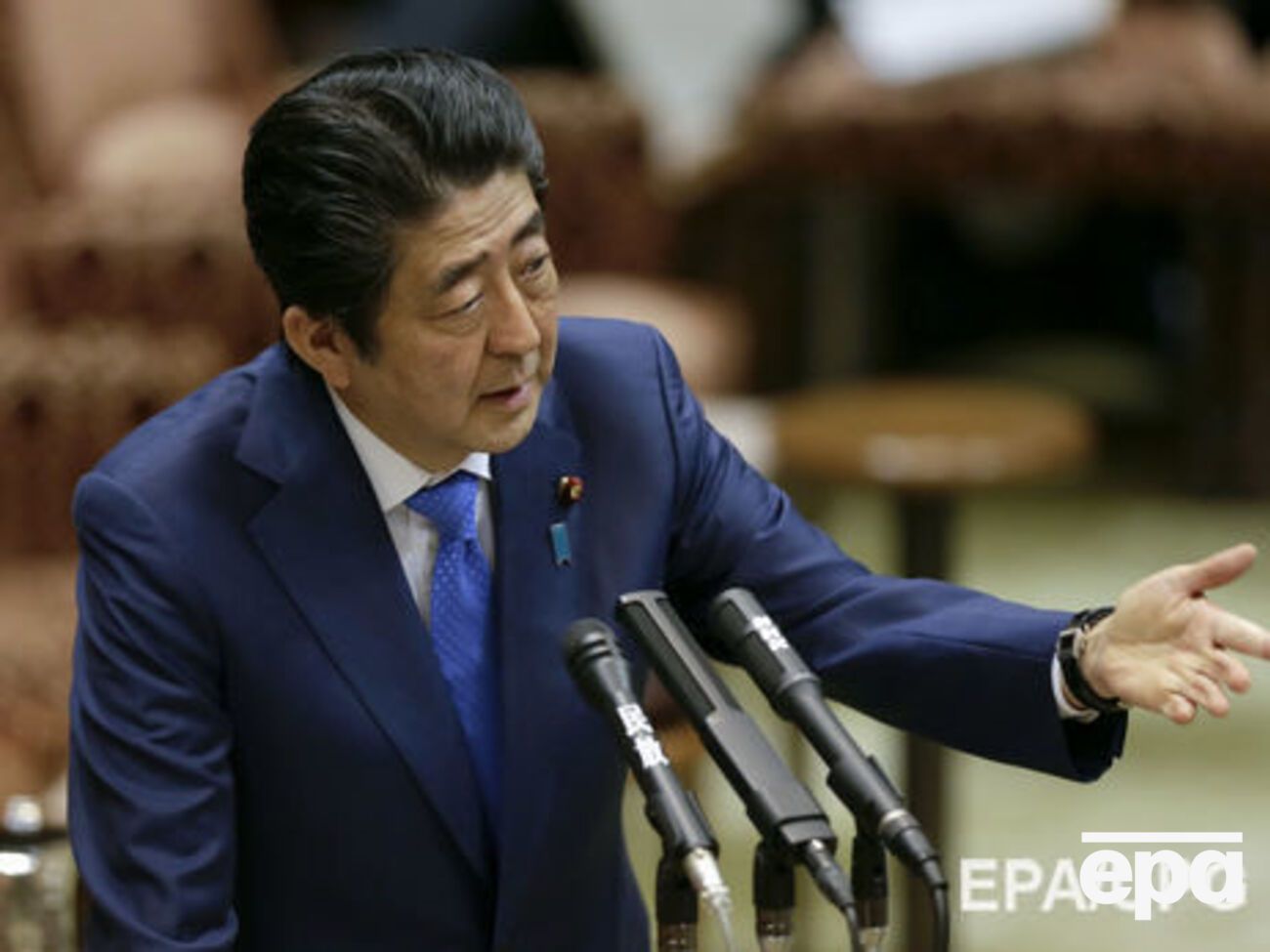 Партія Абе перемогла на виборах 22 жовтня