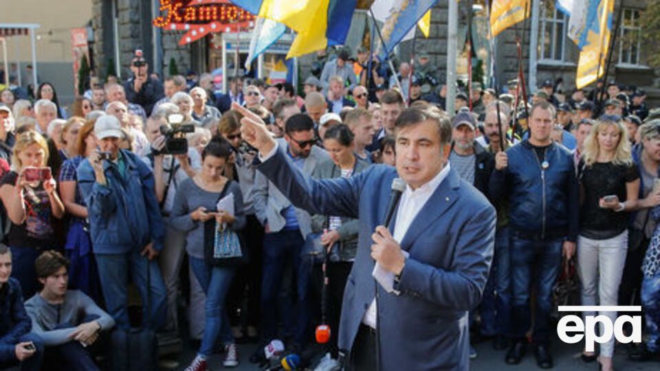 Страница Саакашвили в соцсетях не работает