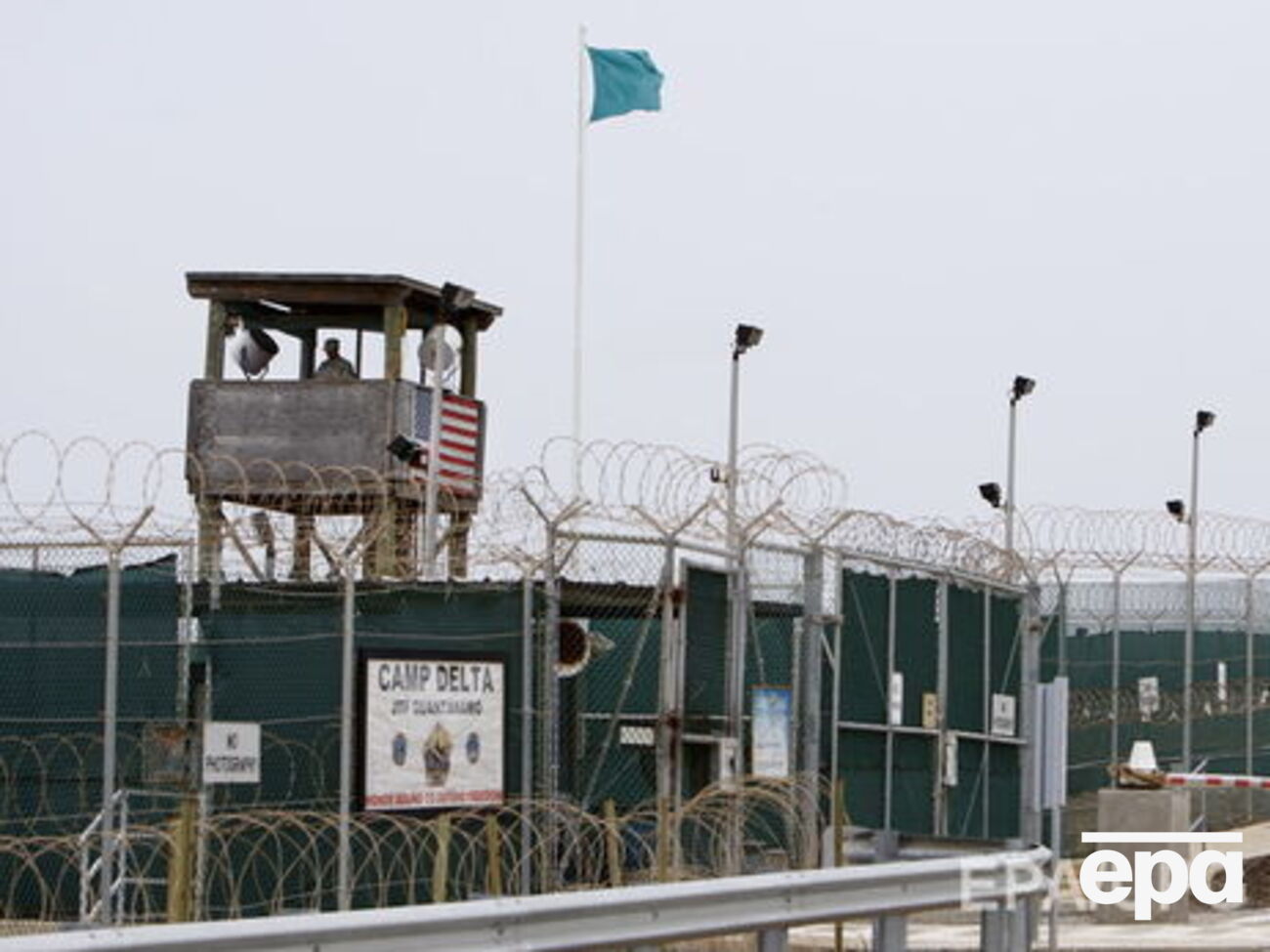 Тюрьма Гуантанамо находится на Кубе