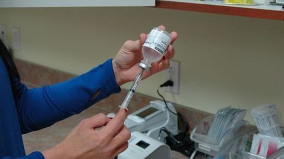 Украина имеет самый низкий уровень плановой вакцинации в мире