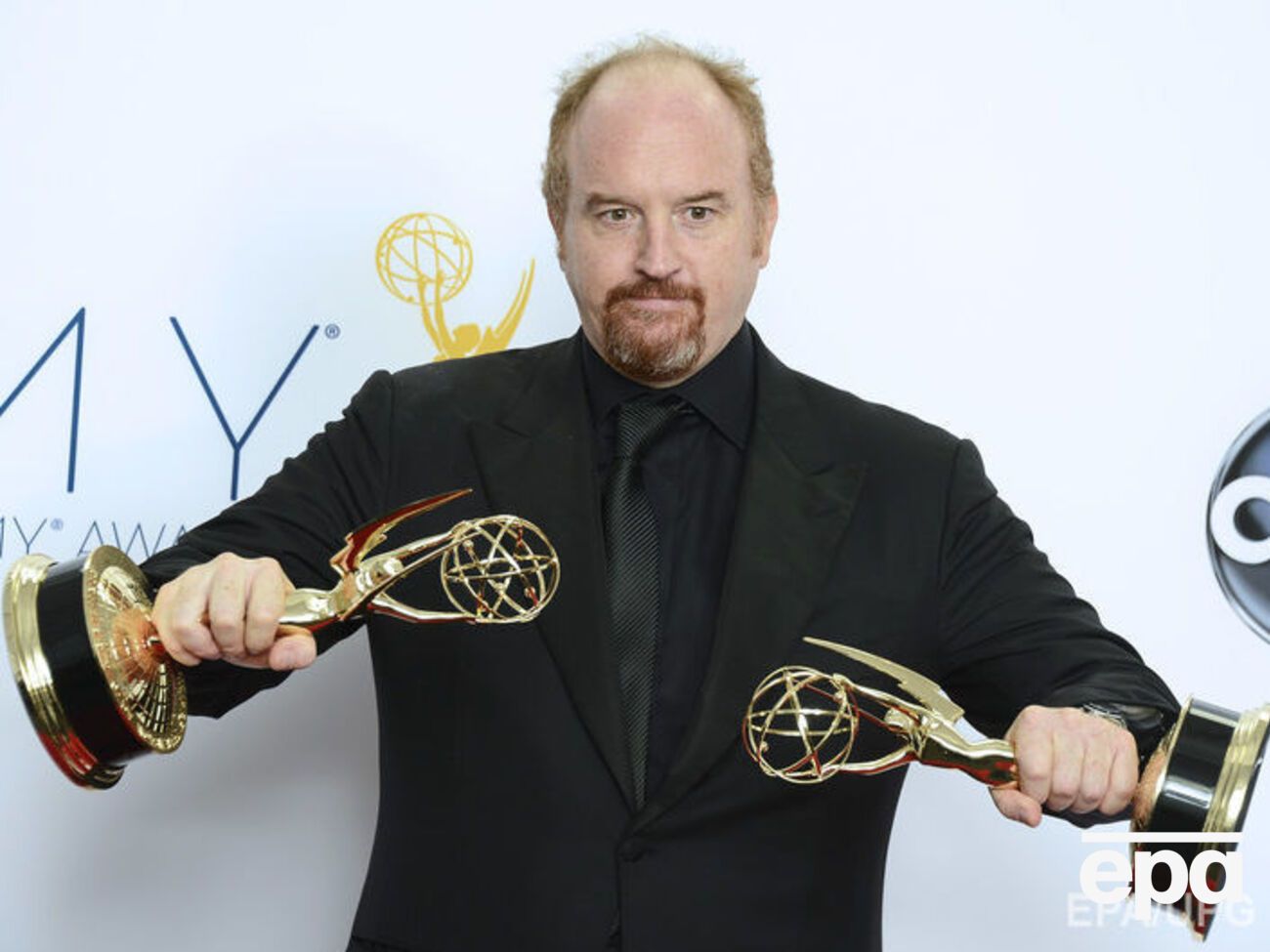 Си Кея обвинили в домогательствах