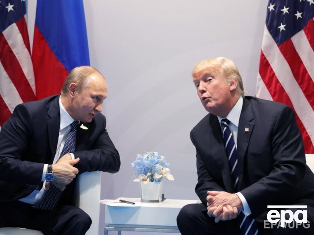 Спикер Белого дома сообщила, что произошла нестыковка в расписании, и встреча Трампа с Путиным не состоится