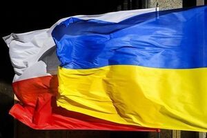 Порошенко ініціював засідання консультаційного комітету президентів України та Польщі з метою запобігання ескалації напруженості між країнами