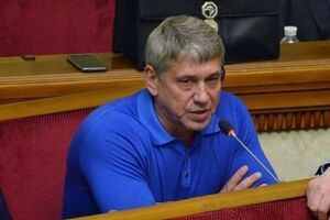 Насалик отметил, что в этом году впервые за последние четыре года правительство выделило 1 млрд грн на техническое переоборудование шахт