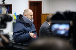 Дронов перебуває під арештом