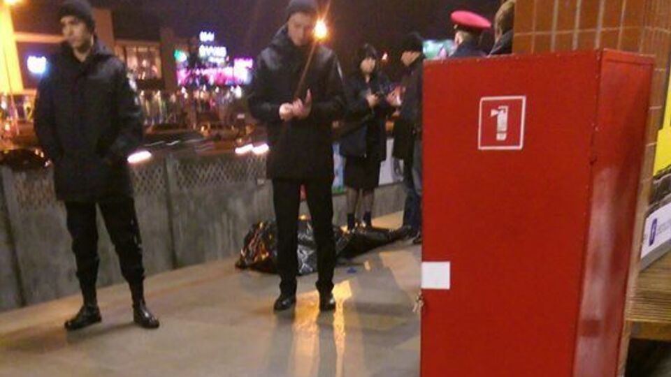 Движение поездов после падения человека на рельсы восстановлено в обычном режиме