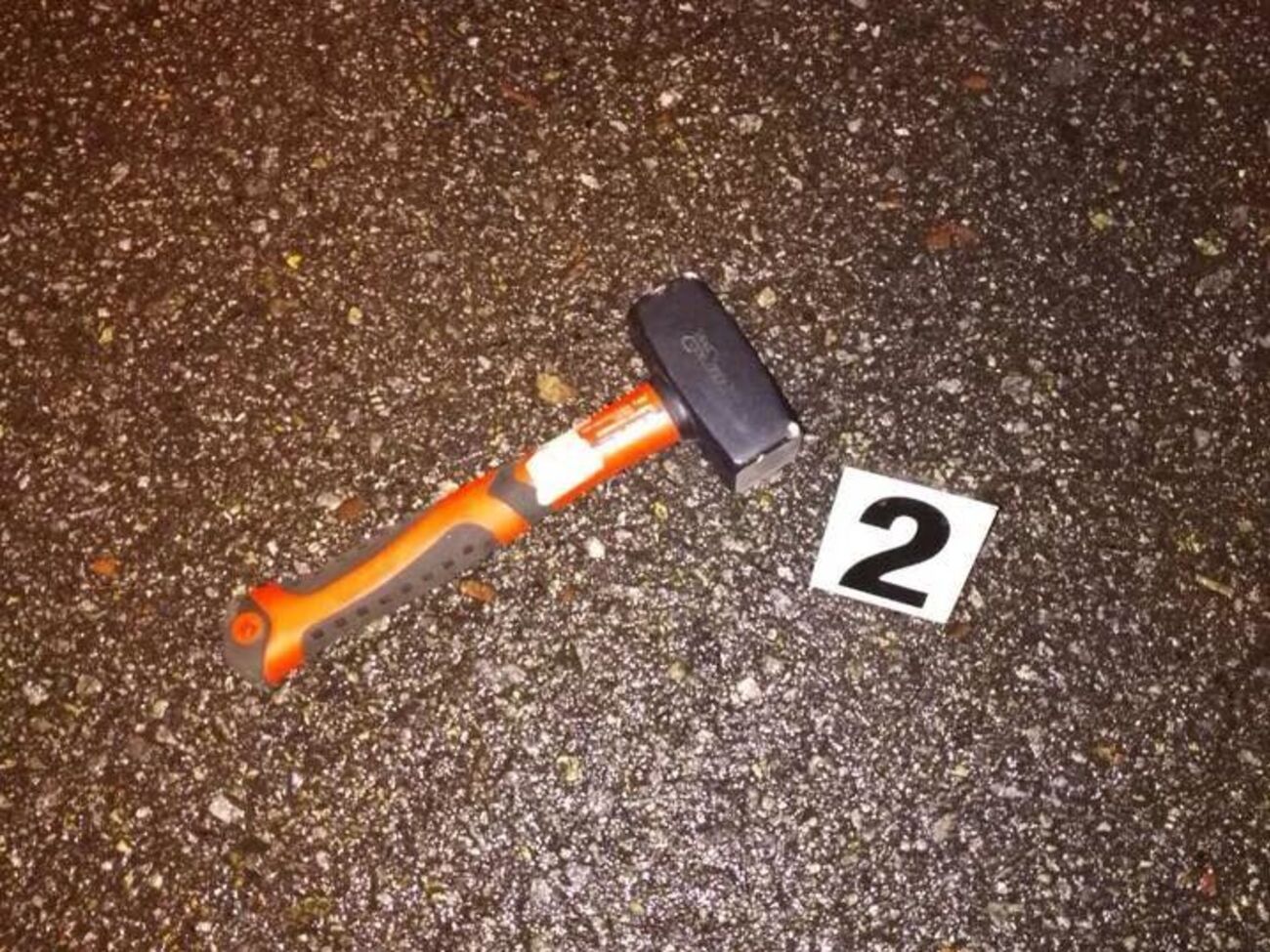 Житель Херсонської області використав молоток як знаряддя для нападу