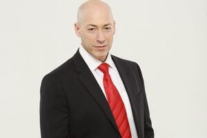 Гордон: Я задаю вопрос Вятровичу: он это делает потому, что ему так кажется, или потому, что его дергают за ниточки из России?