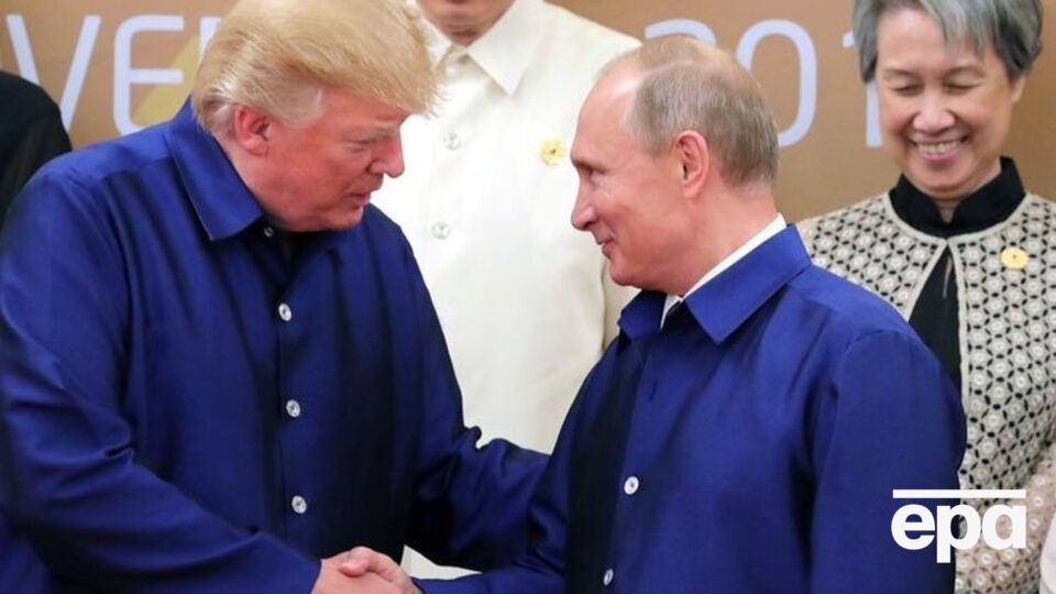 Путін і Трамп зустрілися і коротко поспілкувалися у В'єтнамі