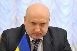 Турчинов: Надо брать шире