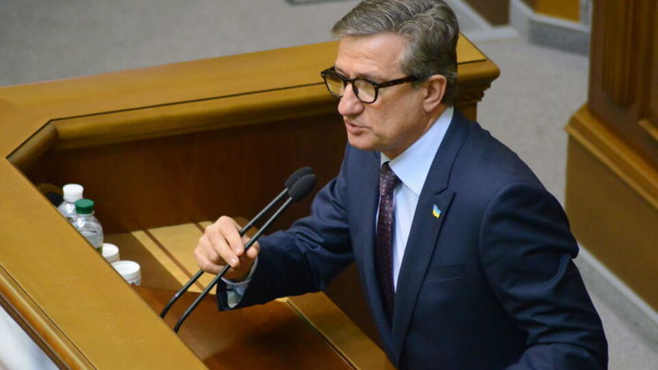 Тарута: Оптимально відповідає Австрія – країна, що не входить ні до НАТО, ні до ОДКБ