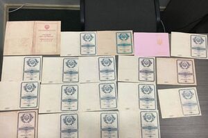 Під час обшуків СБУ вилучила незаповнені бланки свідоцтв про шлюб та інші документи