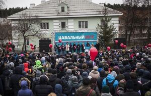 Навальный провел встречу с избирателями в Ижевске