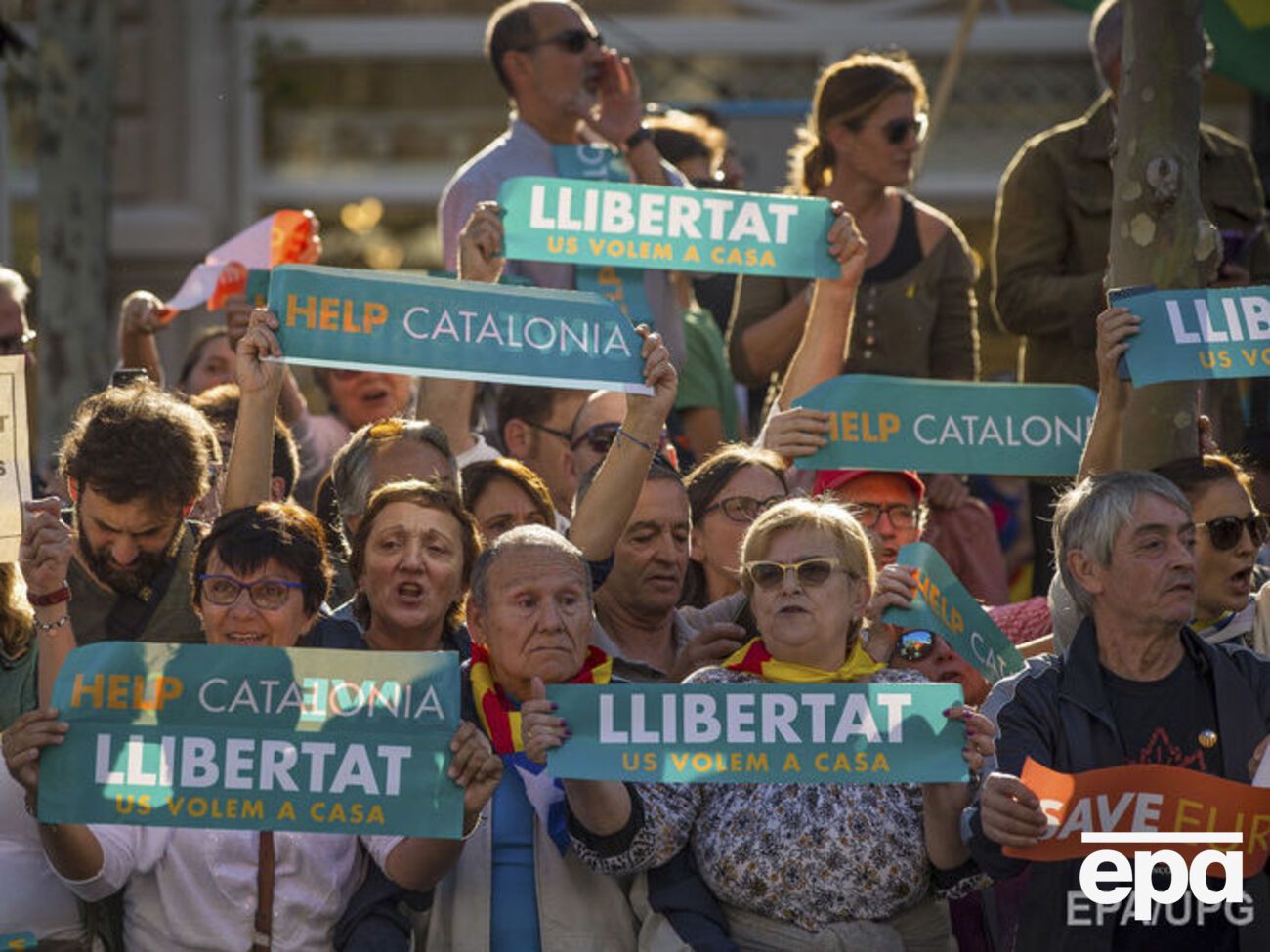 Каталонцы говорят, что перестали смотреть телевизор