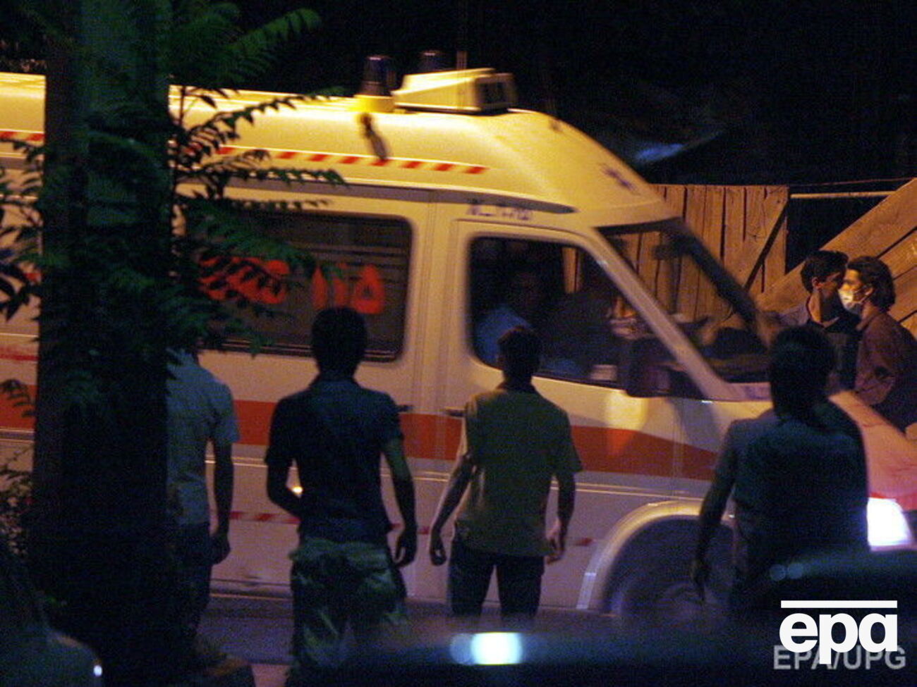 В Иране в результате землетрясения погибло не менее 30 человек