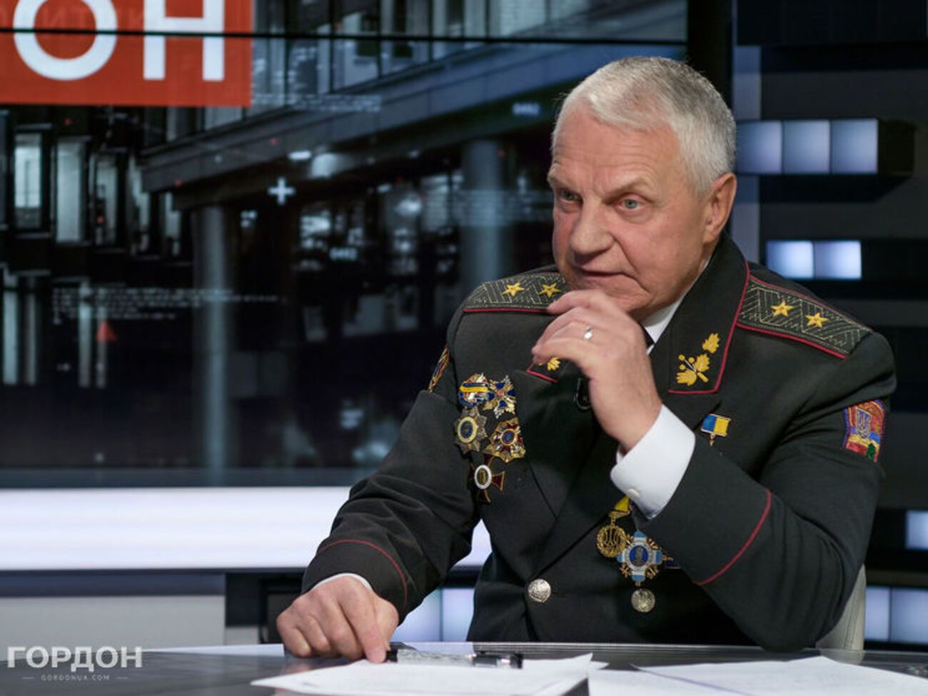 Григорий Омельченко: У меня, кроме военной пенсии, нет ничего: ни яхт, ни машин, ни земельных участков даже, хотя сам из села