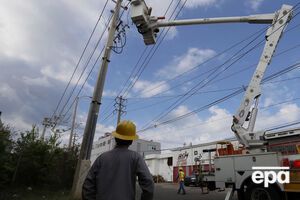 Информация о жертвах или серьезном ущербе не поступала, упало несколько электрических столбов