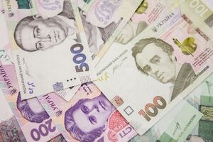 По мнению экспертов МВФ, рост инфляции связан с ростом минимальной зарплаты