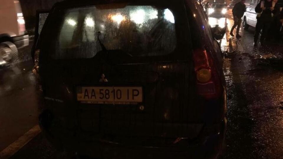 Пассажир Mitsubishi погиб, у водителя – тяжелые травмы