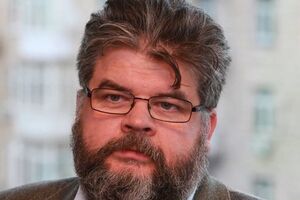 По имеющейся информации, Кучма–Квасьневский и Ющенко–Качиньский придумывали формулы примирения при массовом потреблении водки