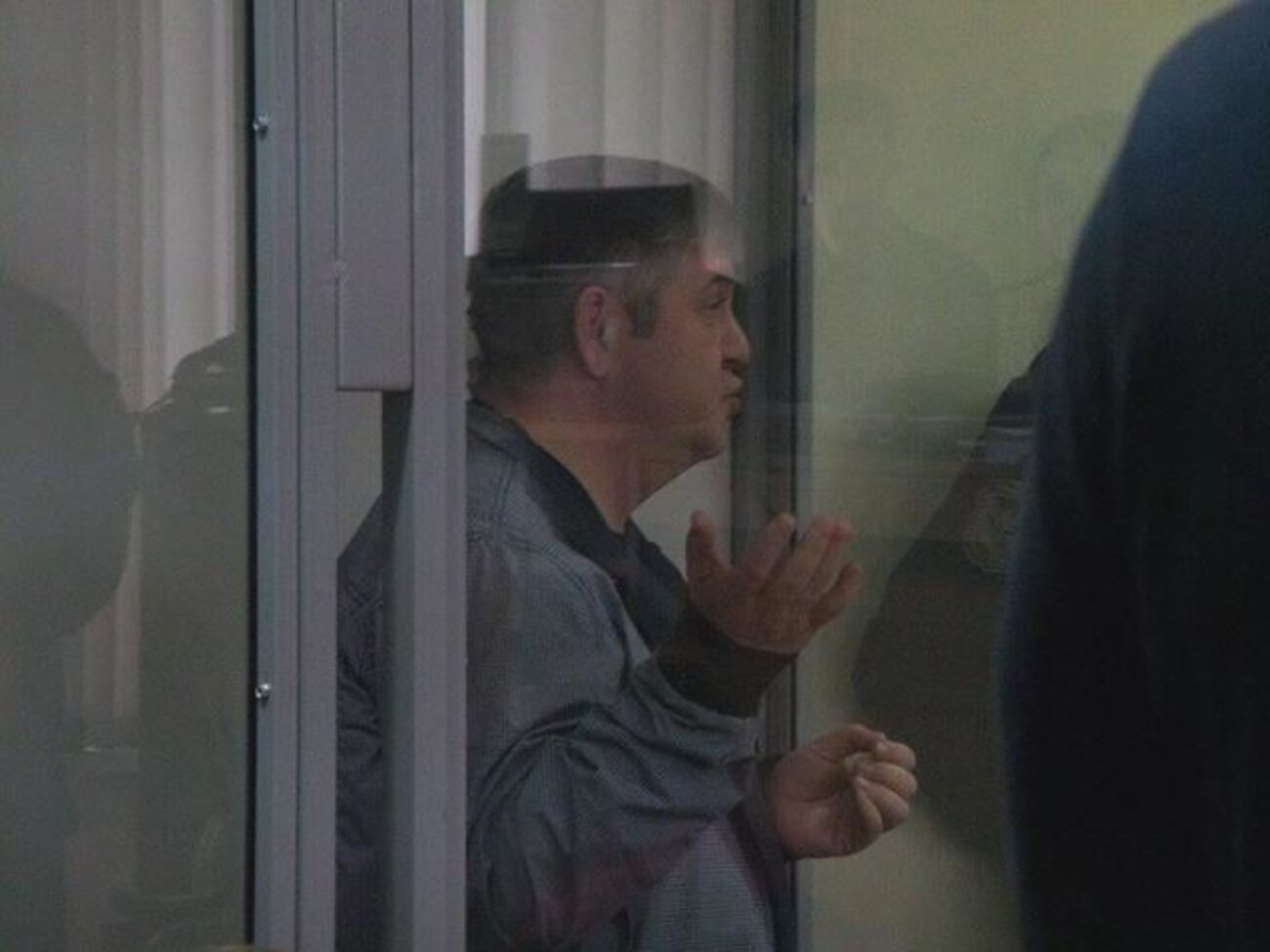 Волкову продлили арест