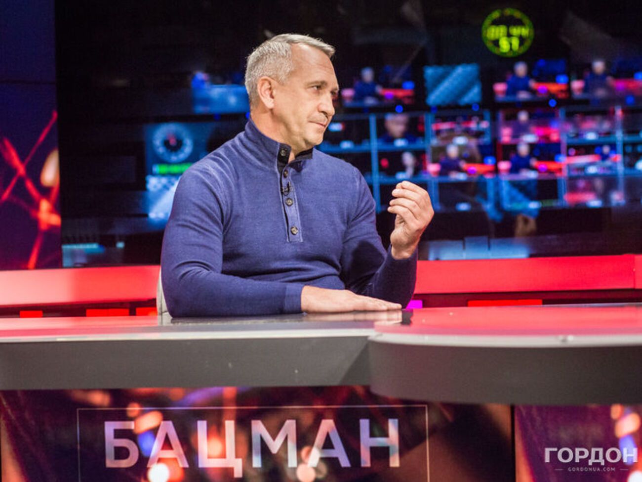 Ситников: Потрібно десь $300 мільйонів мінімум, щоб починати президентську кампанію. Але основні гроші витрачають на впізнаваність, а якщо людина впізнавана, як, наприклад, Слава Вакарчук у цій країні, то грошей треба менше