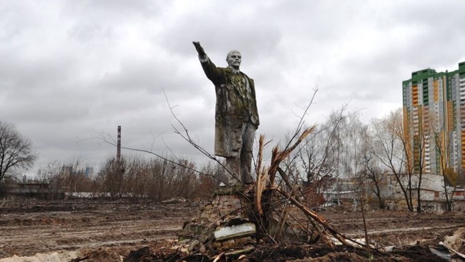 На місці пам'ятника проляже кільцева дорога