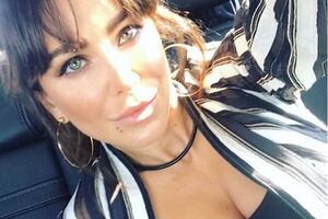 Ані Лорак вийшла на українську сцену