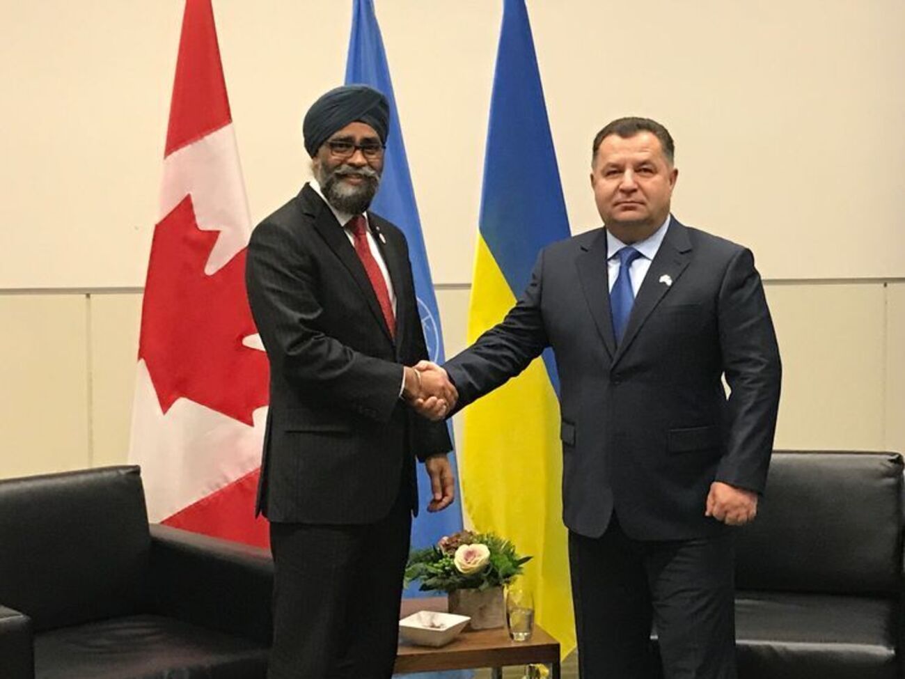 С Харджитом Сайджаном Степан Полторак обсудил миротворцев на Донбассе