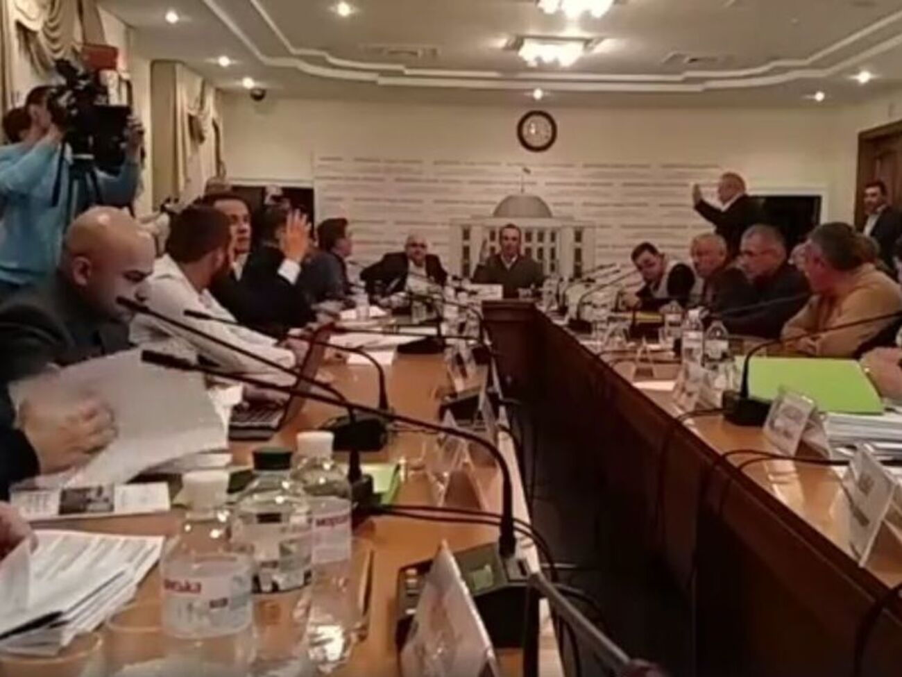 На комітет прийшли співробітники НАЗК Соломатіна і Дивнич – Найєм