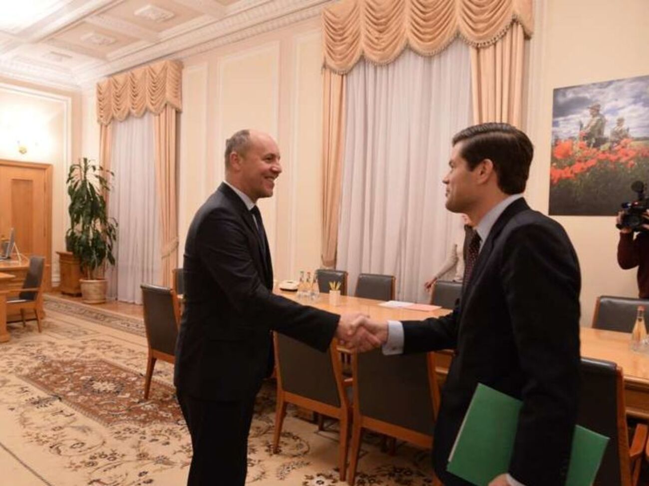 Парубий и Митчелл встретились 15 ноября