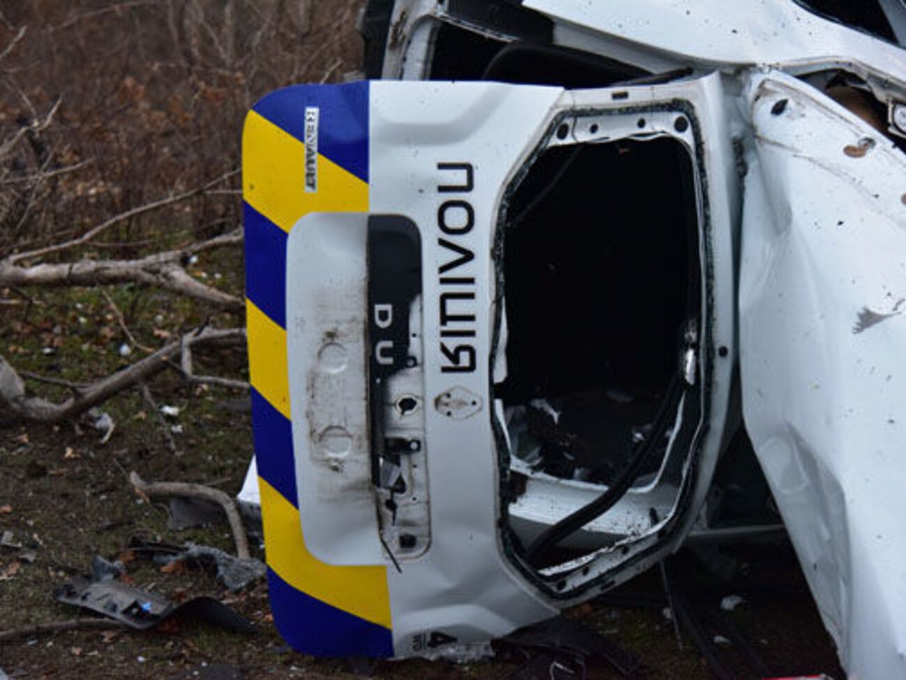 Правоохоронці їхали на виклик про незаконне вирубування лісу в околицях Талаківки