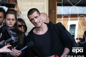 Павленського і його дружину залишили під вартою 6 листопада