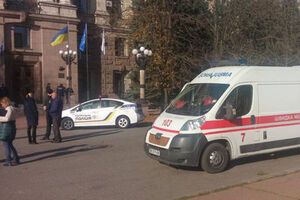Сотрудники экстренных служб были вызваны в горсовет Николаева после сообщения о заминировании