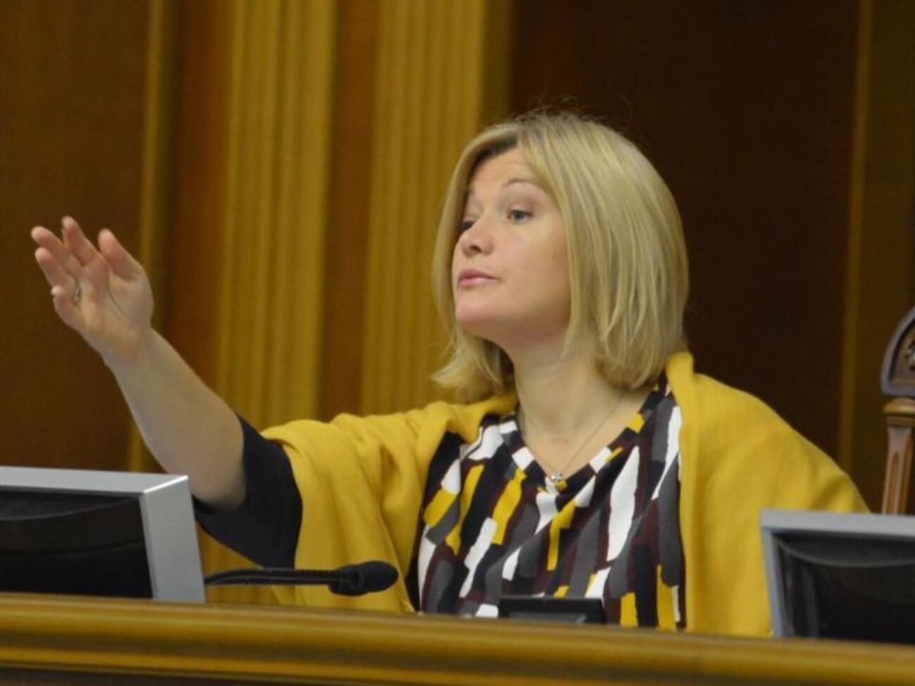 Геращенко: Украина готова передать свыше 300 человек